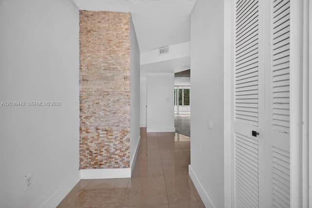 1101 NE 191st St # H401, Miami FL 33179 - Miami, FL - Photo 3