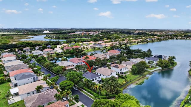 16711 SW 14th St, Pembroke Pines FL 33027 - Pembroke Pines, FL - Photo 2