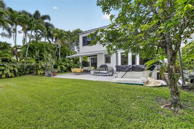 16711 SW 14th St, Pembroke Pines FL 33027 - Pembroke Pines, FL - Photo 5