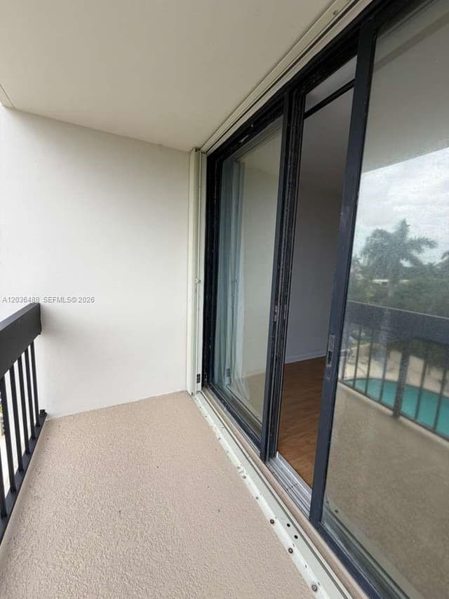 2400 Presidential Way # 403, West Palm Beach FL 33401 - West Palm Beach, FL - Photo 4