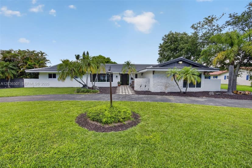 12180 SW 92nd Ave, Miami FL 33176