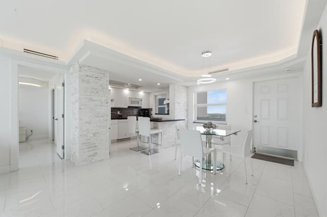 333 NE 21st Avenue # 1422, Deerfield Beach FL 33441 - Deerfield Beach, FL - Photo 4
