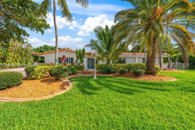 6561 Marlin Dr, Coral Gables FL 33158 - Coral Gables, FL - Photo 2