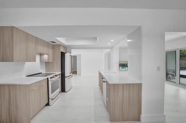 2030 N 54th Avenue, Hollywood FL 33021 - Hollywood, FL - Photo 3