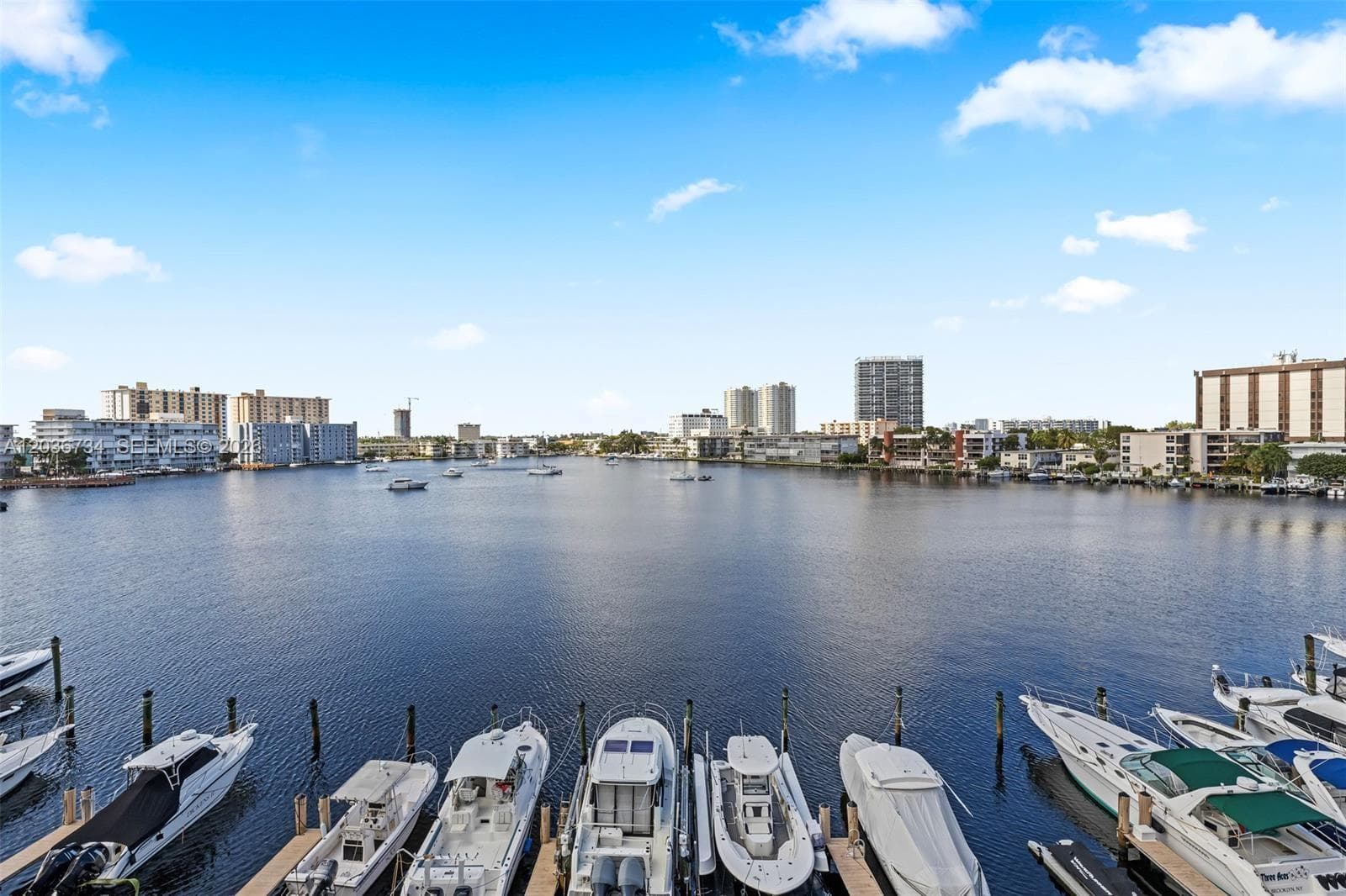 126 Golden Isles Dr # 62A, Hallandale Beach FL 33009 - Hallandale Beach, FL - Photo 1