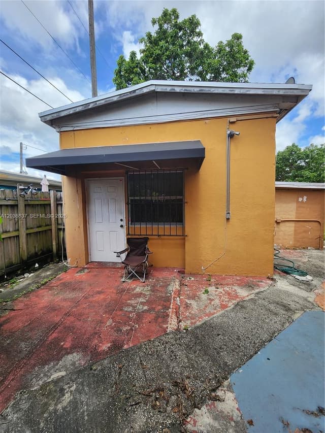 Image 7