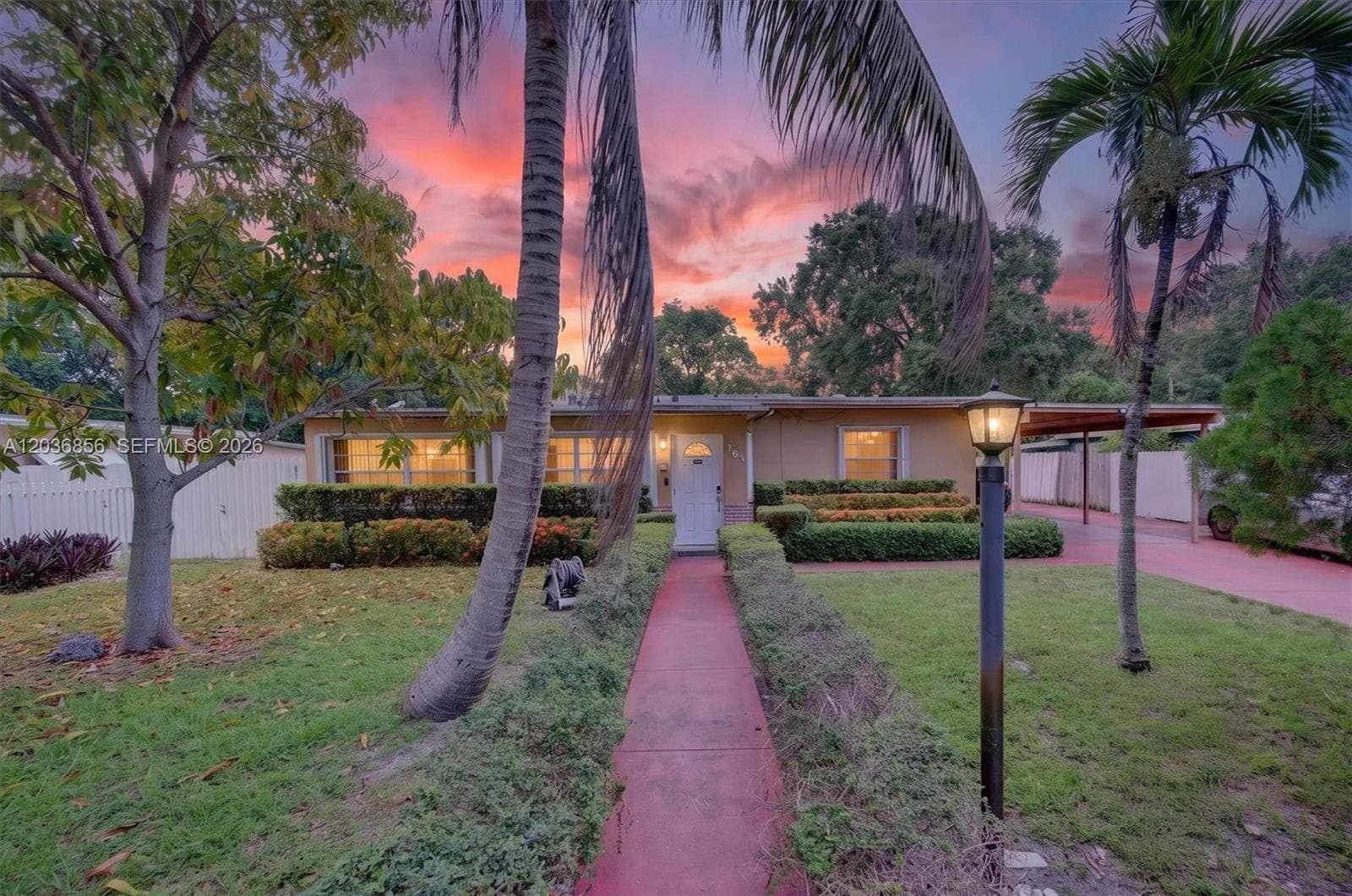 761 NE 139th St, North Miami FL 33161
