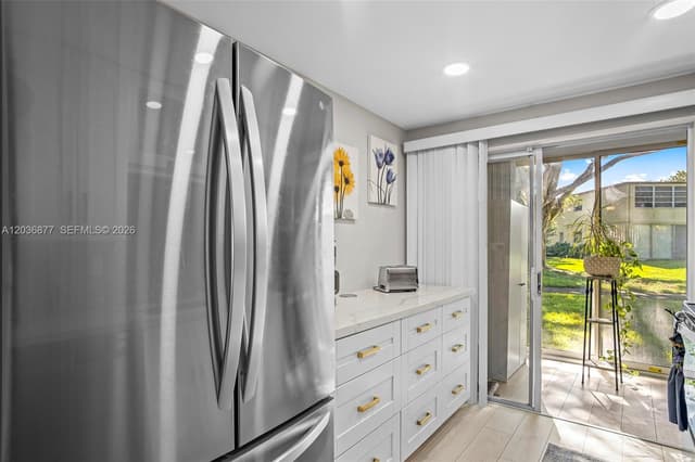 19 Abbey Ln # 104, Delray Beach FL 33446 - Delray Beach, FL - Photo 6