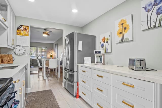19 Abbey Ln # 104, Delray Beach FL 33446 - Delray Beach, FL - Photo 7