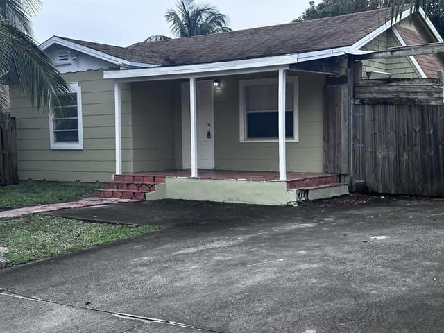 130 NE 4th Avenue, Boynton Beach FL 33435 - Boynton Beach, FL - Photo 6