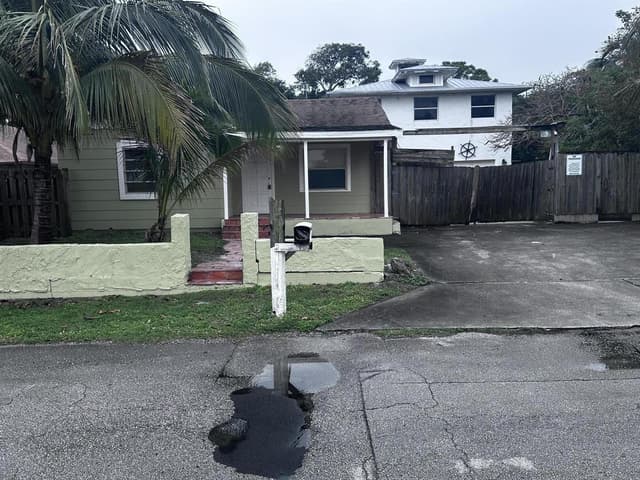 130 NE 4th Avenue, Boynton Beach FL 33435 - Boynton Beach, FL - Photo 4