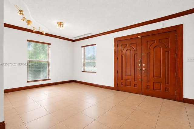 300 SW 123rd Ave, Miami FL 33184 - Miami, FL - Photo 7