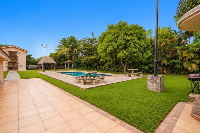 300 SW 123rd Ave, Miami FL 33184 - Miami, FL - Photo 3