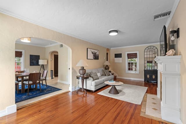217 Lytton Court, West Palm Beach FL 33405 - West Palm Beach, FL - Photo 6