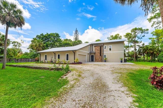 9743 169th Court N, Jupiter FL 33478 - Jupiter, FL - Photo 2