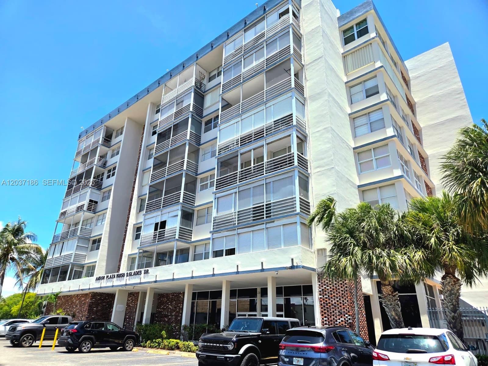 16850 S Glades Dr # 2K, North Miami Beach FL 33162 - North Miami Beach, FL - Photo 1