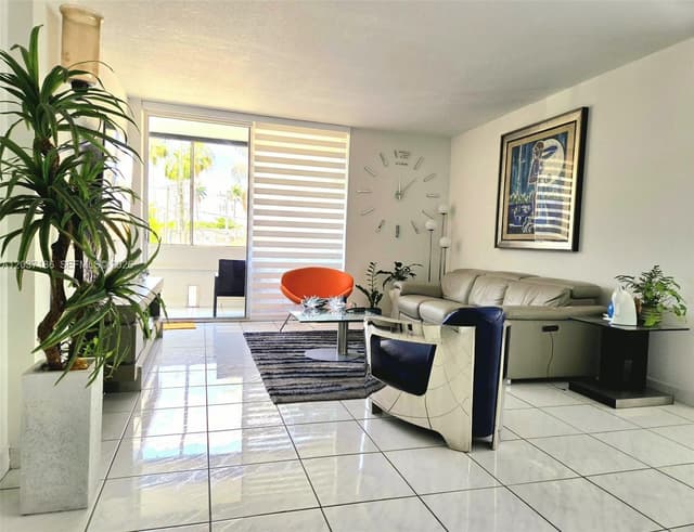 16850 S Glades Dr # 2K, North Miami Beach FL 33162 - North Miami Beach, FL - Photo 5