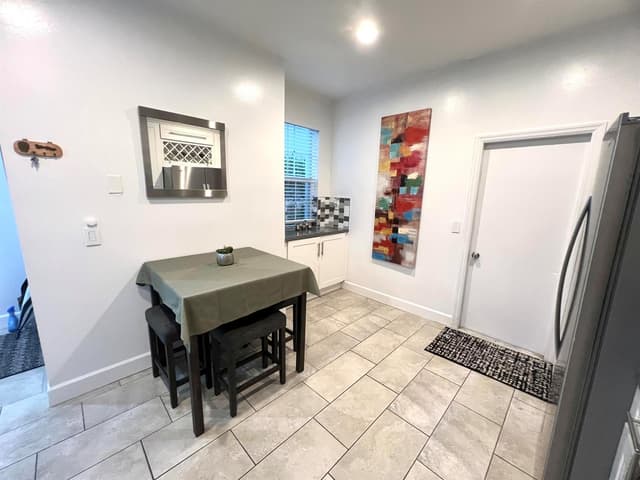 2046 Madeira Drive, Weston FL 33327 - Weston, FL - Photo 7