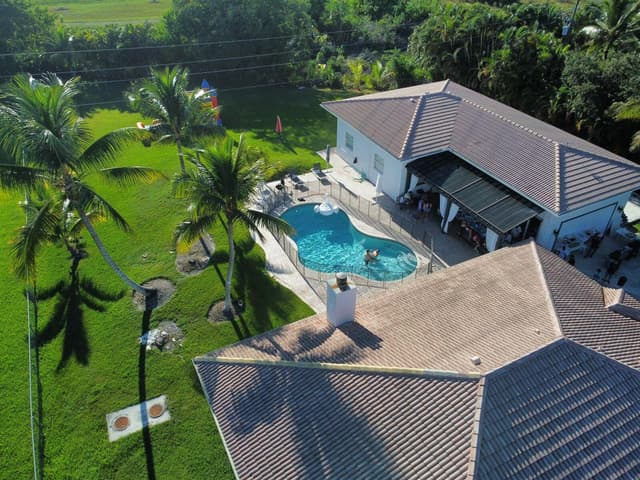 2681 SW 156th Avenue, Davie FL 33331 - Davie, FL - Photo 2