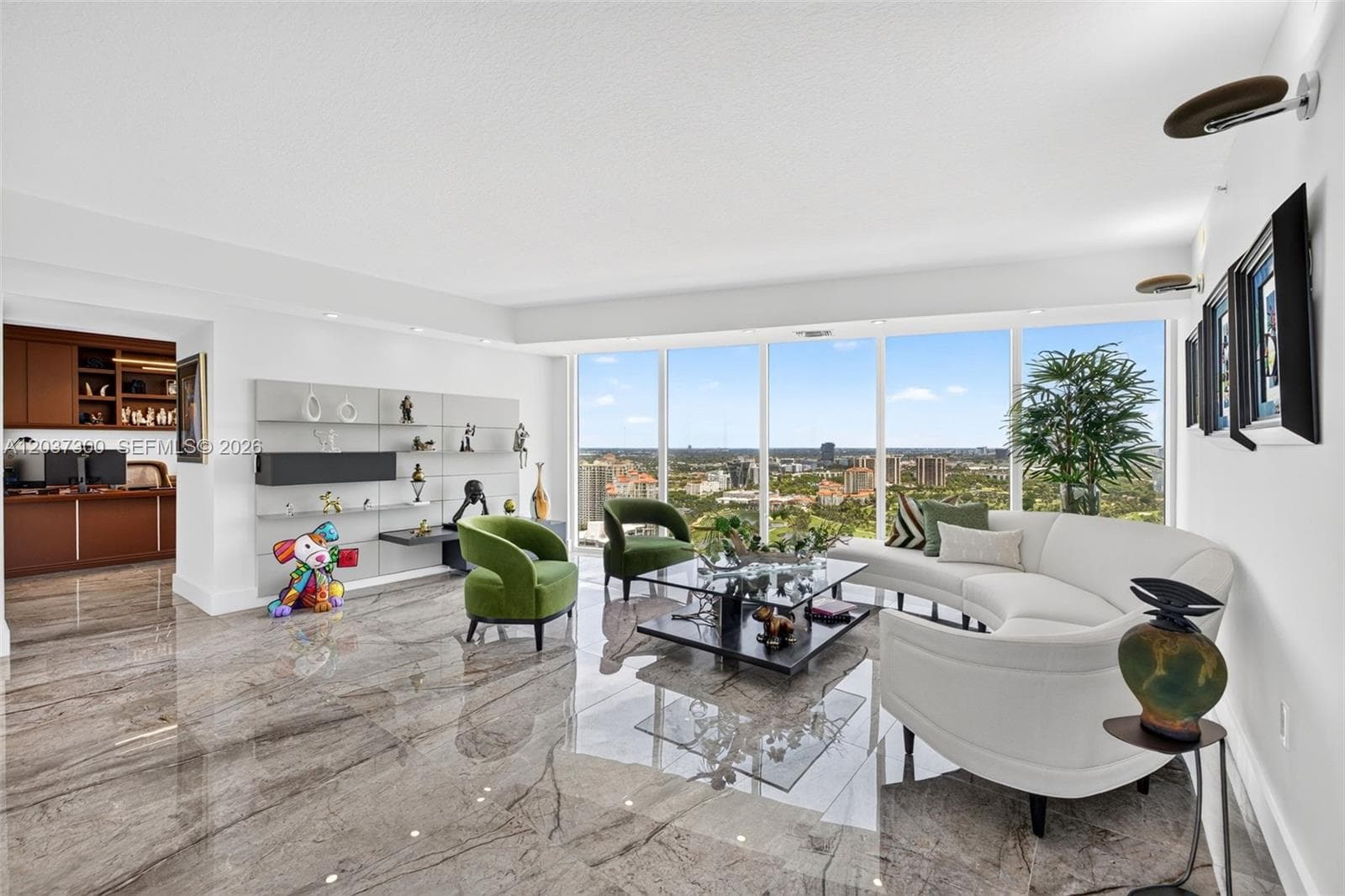 3370 Hidden Bay Dr, Aventura FL 33180