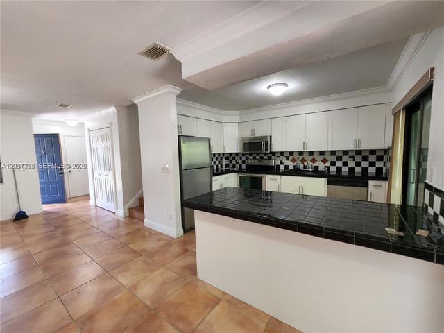 15561 SW 110th Ter, Miami FL 33196 - Miami, FL - Photo 4
