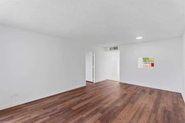 6020 NW 64th Avenue # 208, Tamarac FL 33319 - Tamarac, FL - Photo 5