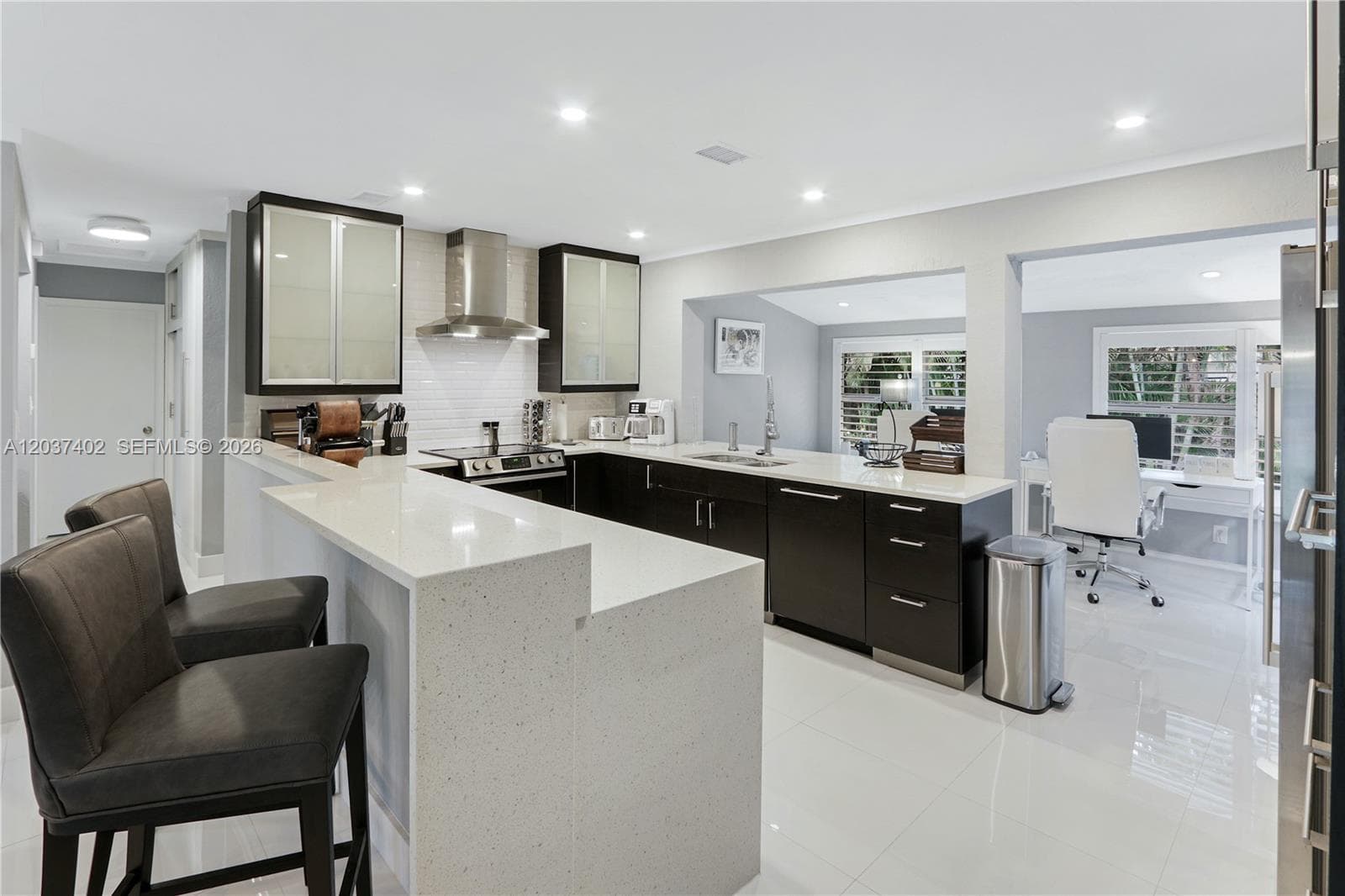 424 NE 27th Dr, Wilton Manors FL 33334