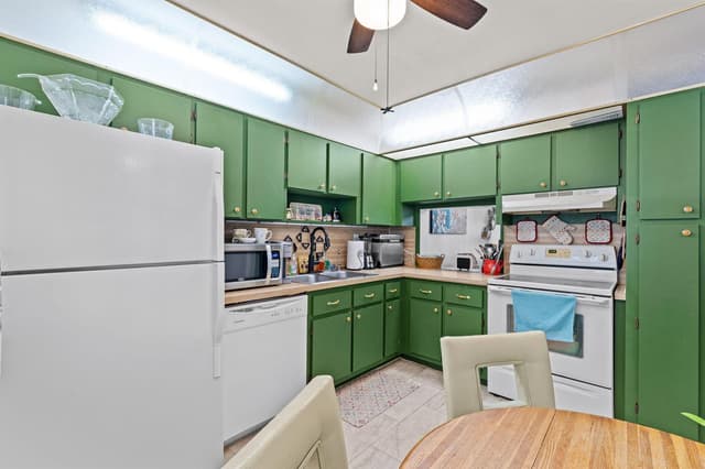 6095 N Sabal Palm Boulevard # 207, Tamarac FL 33319 - Tamarac, FL - Photo 6