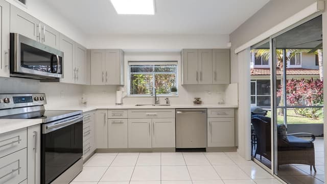 9265 NW 9th Court, Plantation FL 33324 - Plantation, FL - Photo 2