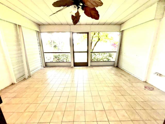 4807 Esedra Court, Lake Worth FL 33467 - Lake Worth, FL - Photo 6