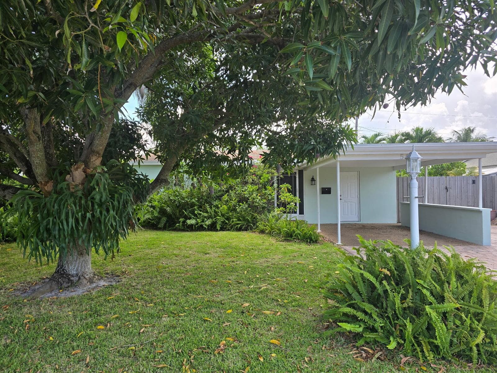 5631 NE 5th Terrace, Oakland Park FL 33334