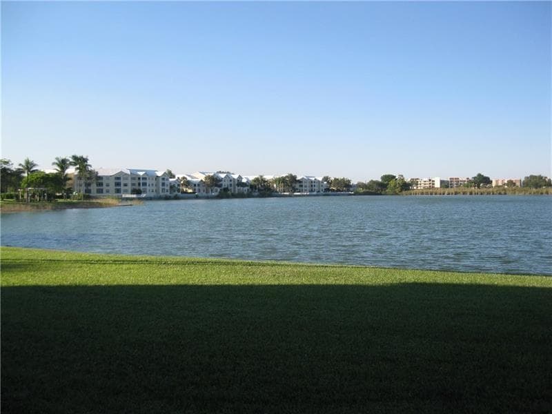 2647 NW 33rd Street # 2305, Oakland Park FL 33309
