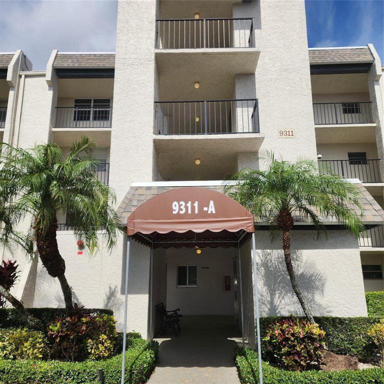 9311 Orange Grove Drive # 114, Davie FL 33324