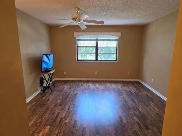 6090 N Sabal Palm Boulevard # 209, Tamarac FL 33319 - Tamarac, FL - Photo 7