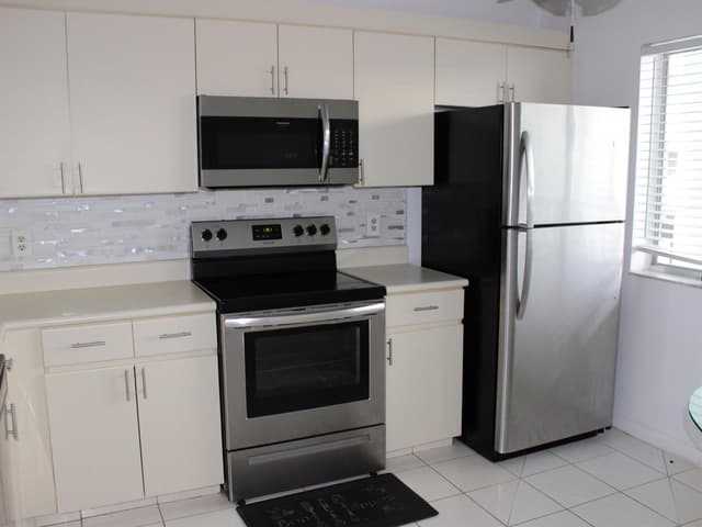 6698 N 10th Ave Avenue N # 218, Lake Worth FL 33467 - Lake Worth, FL - Photo 7