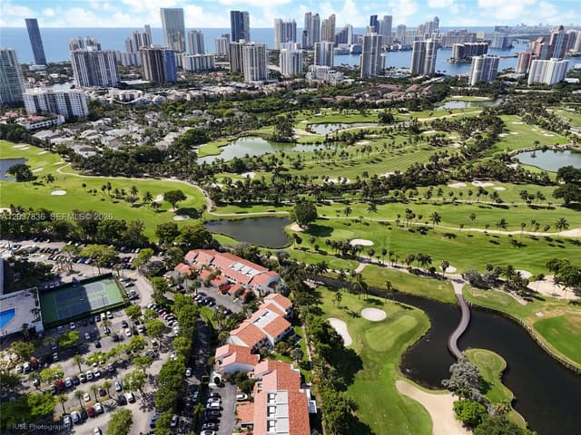 20308 NE 34th Ct # 38, Aventura FL 33180 - Aventura, FL - Photo 2