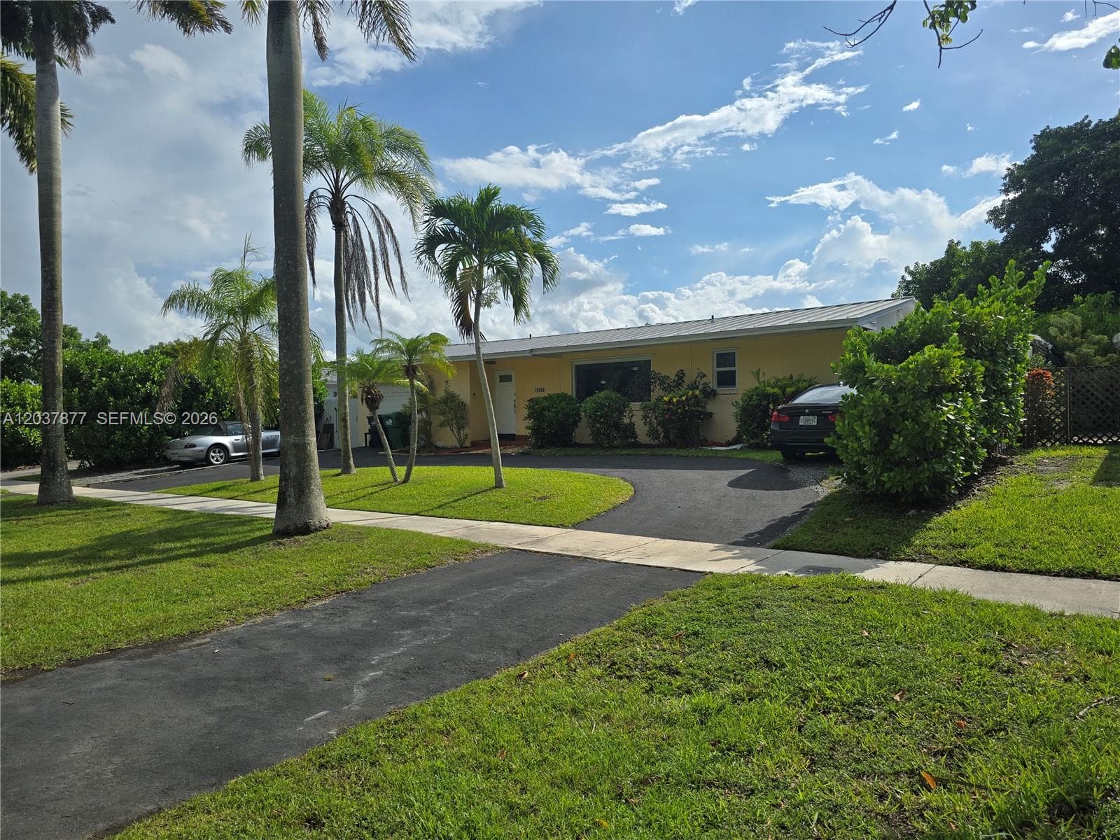 19500 SW 87th Ave, Cutler Bay FL 33157 - Cutler Bay, FL - Photo 1