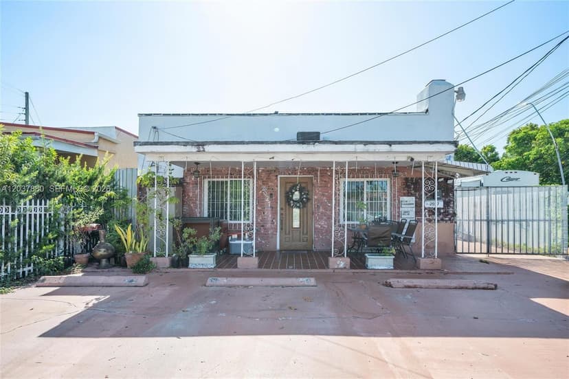 2027 SW 58th Ave, Miami FL 33155