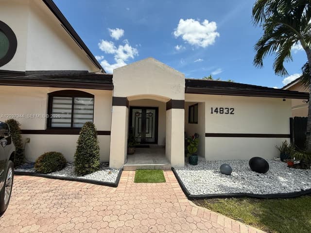 14832 SW 169th Ln, Miami FL 33187 - Miami, FL - Photo 3