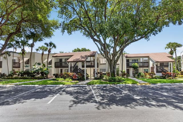 10187 Mangrove Drive # 201, Boynton Beach FL 33437 - Boynton Beach, FL - Photo 4