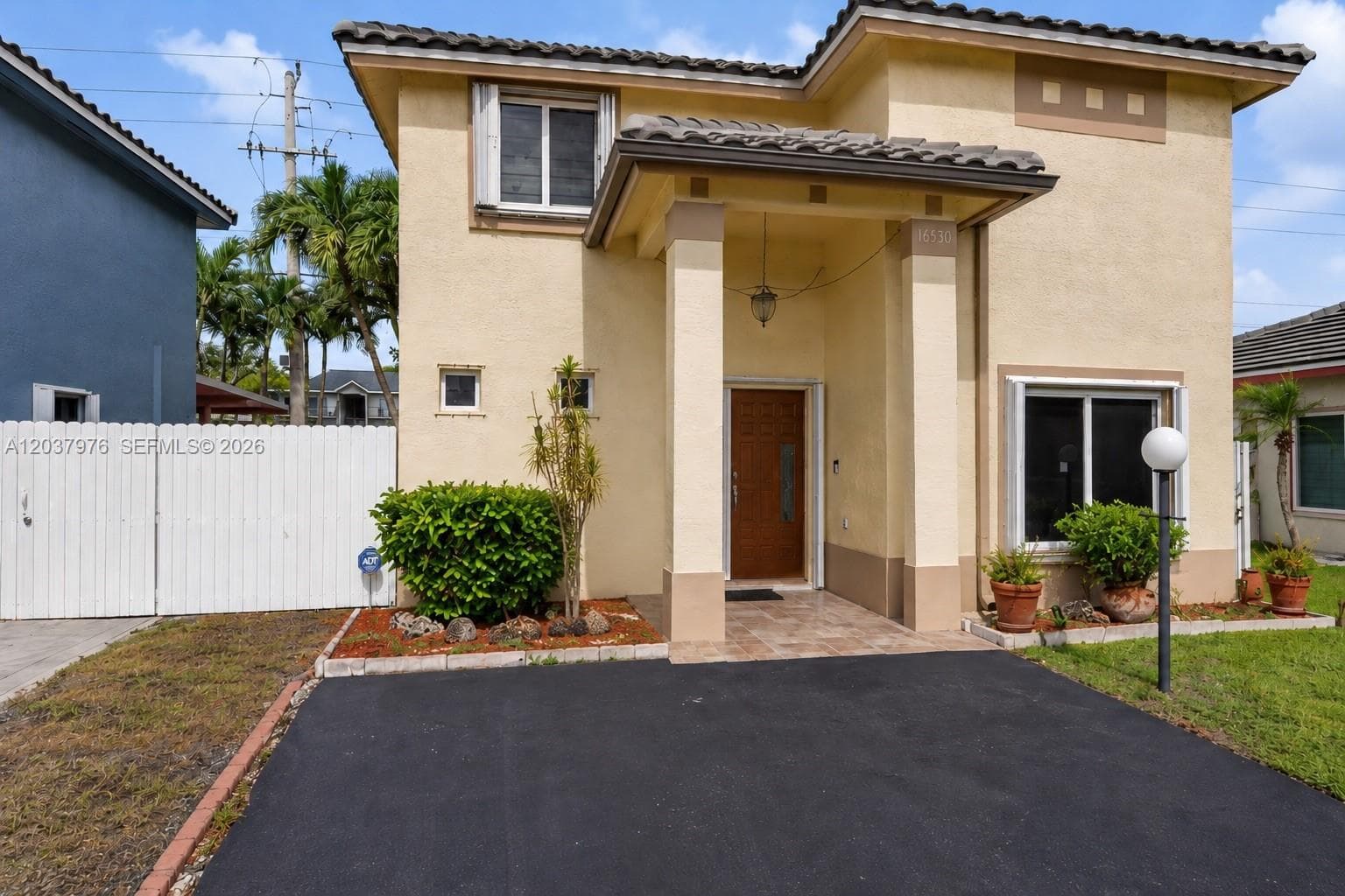 18536 NW 56th Pl, Miami Gardens FL 33055