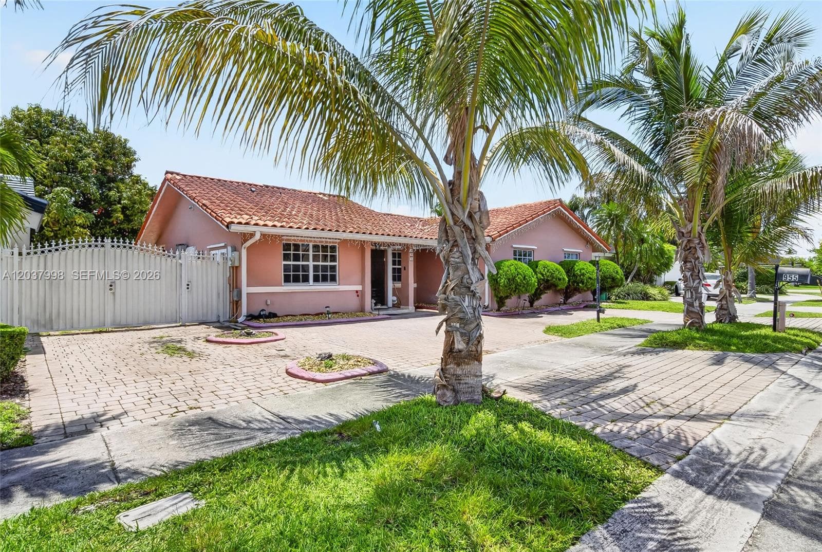 955 NW 128th Ct, Miami FL 33182 - Miami, FL - Photo 1