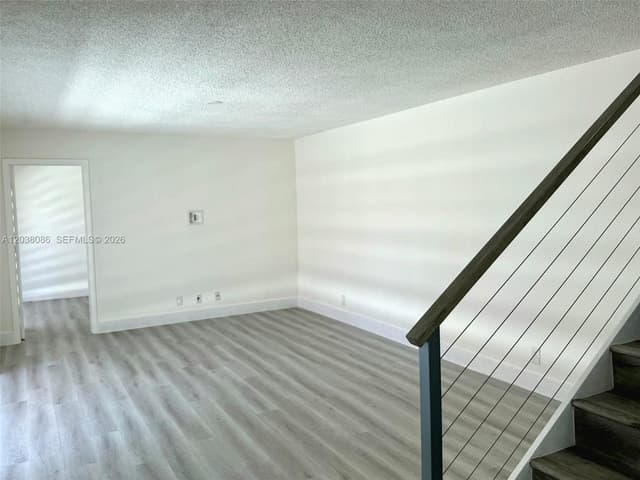 2565 Garden Ct, Cooper City FL 33026 - Cooper City, FL - Photo 7