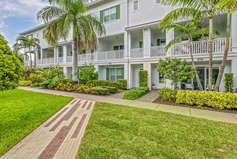 7089 Edison Place, Palm Beach Gardens FL 33418