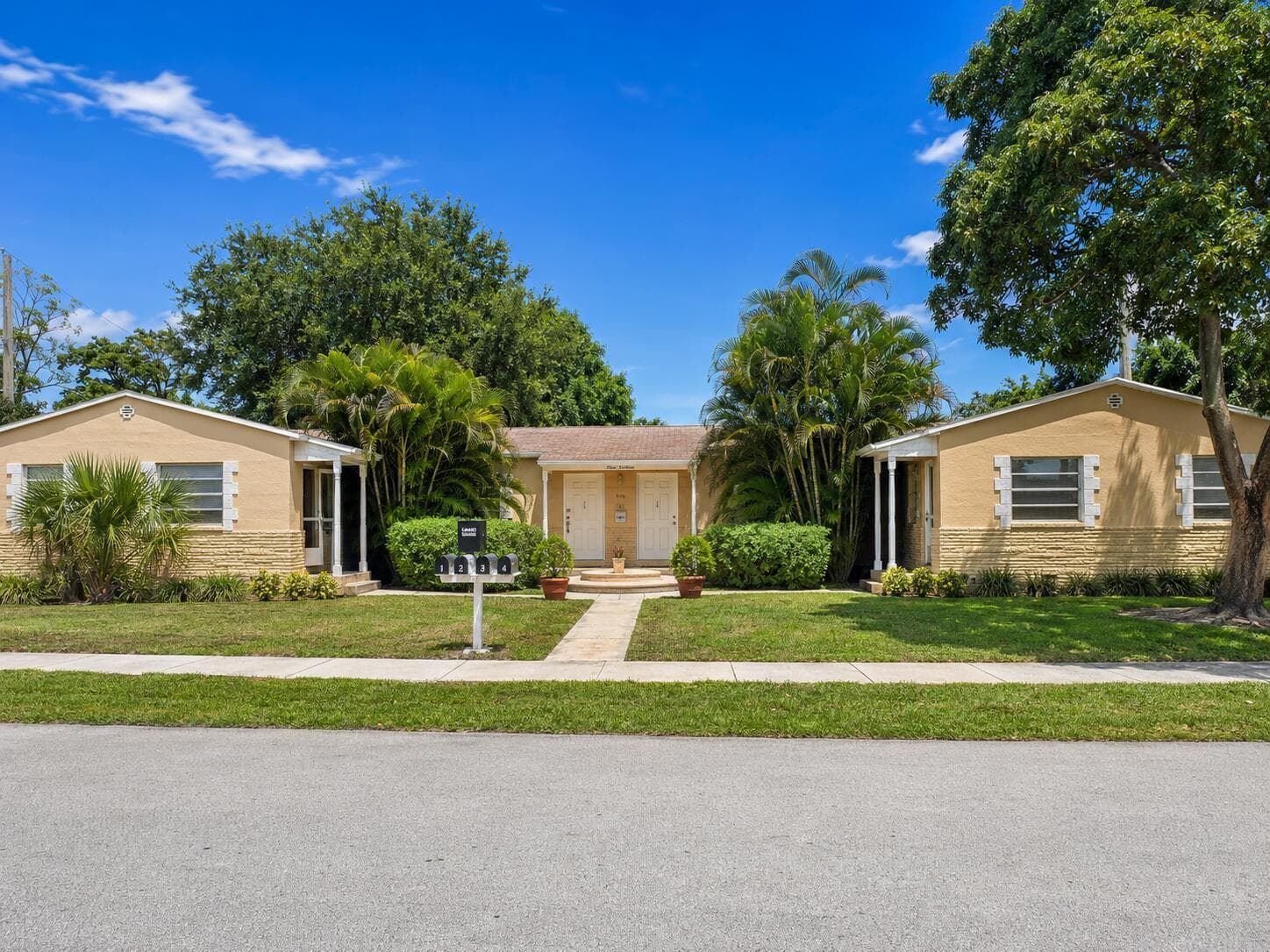 916 SW 8th Avenue # 4, Fort Lauderdale FL 33315