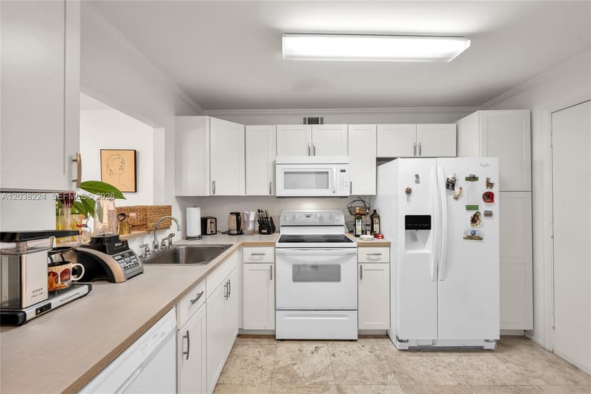 1020 Meridian Ave # 715, Miami Beach FL 33139