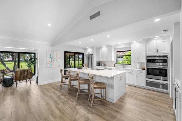 10420 Seaholly Terrace, Boynton Beach FL 33436 - Boynton Beach, FL - Photo 2