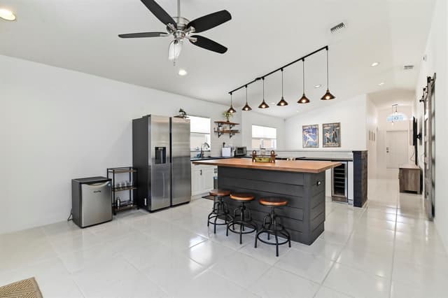 5690 Green Island Drive, Lake Worth FL 33463 - Lake Worth, FL - Photo 7