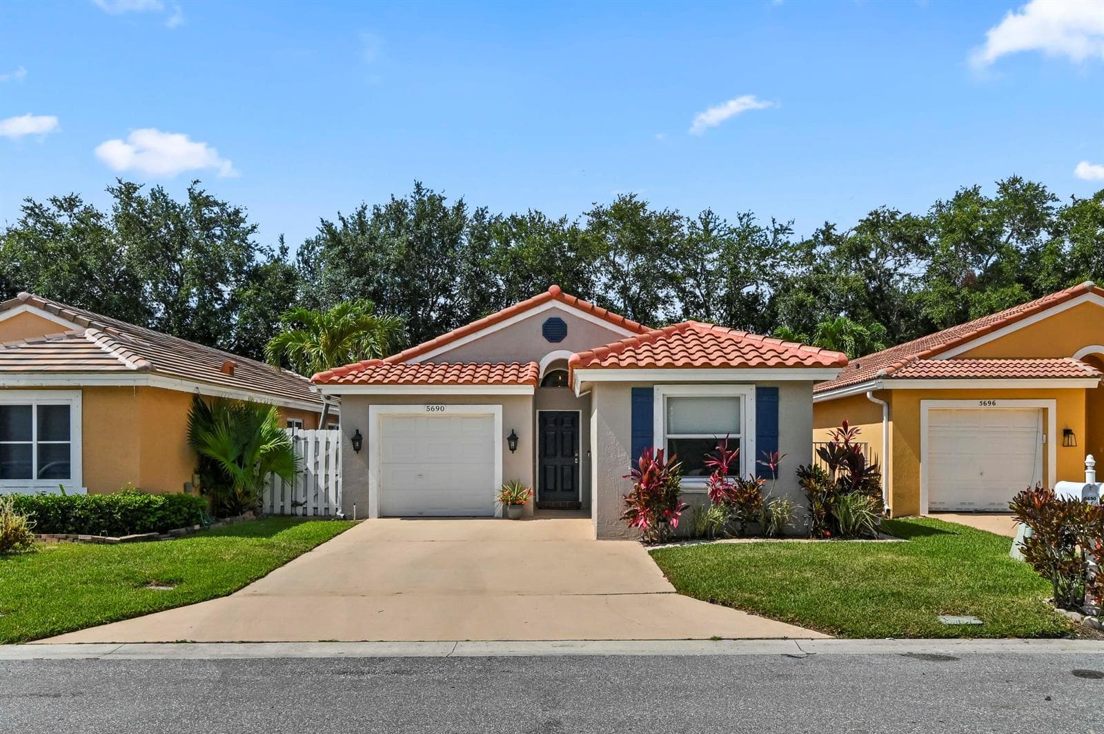 5690 Green Island Drive, Lake Worth FL 33463