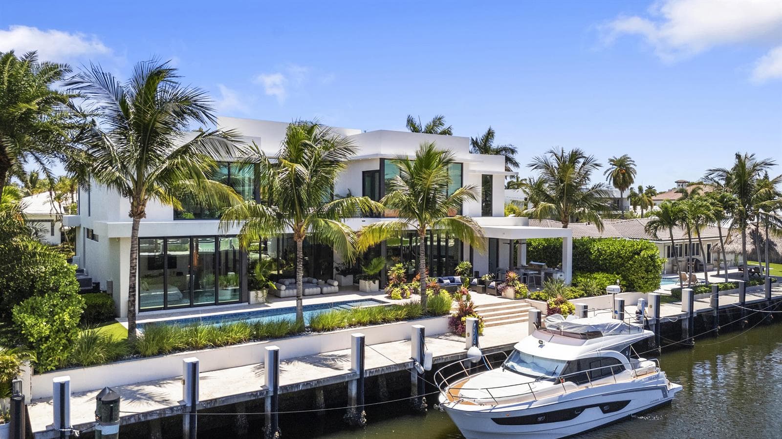 2863 NE 27th Street, Fort Lauderdale FL 33306